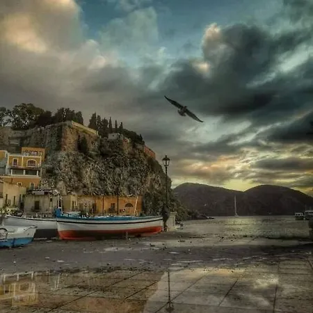 Hébergement de vacances A Canneto Casa Sole A Pochi Passi Dal Mare *