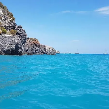 A Canneto Casa Sole A Pochi Passi Dal Mare Ferienhaus Canneto (Lipari)