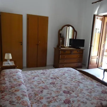 A Canneto Casa Sole A Pochi Passi Dal Mare *