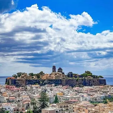 Ferienhaus A Canneto Casa Sole A Pochi Passi Dal Mare Canneto (Lipari)