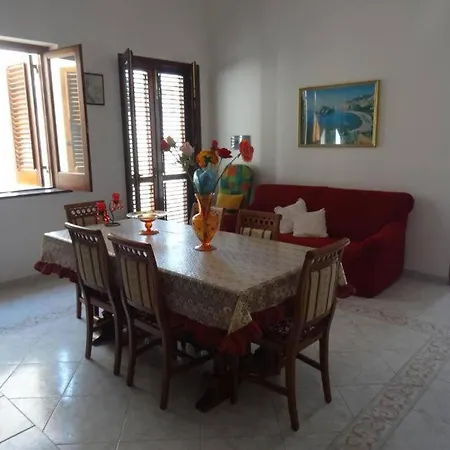A Canneto Casa Sole A Pochi Passi Dal Mare Ferienhaus Canneto (Lipari)