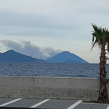 A Canneto Casa Sole A Pochi Passi Dal Mare Prázdninový dům